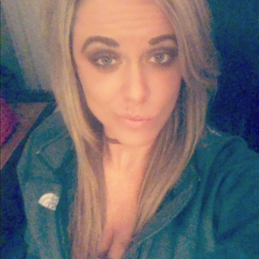 Meet your Posher, Cammie